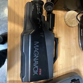 Magnavox Cvk320av01 With Accessories And Case For Home Movies Vhs Tapes