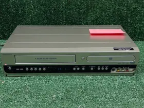 Mwrv20v6 Magnavox Mwr20v6 Dvd Recorder Vcr Combo Vhs For Parts Only - No Remote