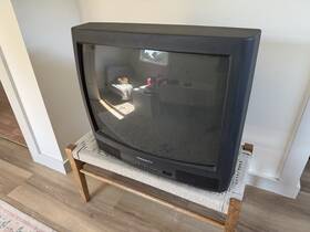 Magnavox Tp2526 Vintage 1996 25 Inch Crt Tv Model C103 For Retro Gaming Works