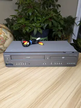 U25667164 Magnavox C Mwd2206 Dvd Vcr Vhs Player Recorder With Rca Cable Tested Works