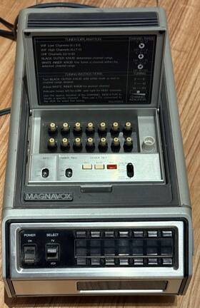 Magnavox Vk8262bro1 Vintage Touch Tune Vcr Control Center Model