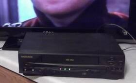 Magnavox Vr401bmg22 Vhs Mod With Remote Works Good