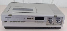 Magnavox Vr8315bko1 Vintage Top Load Vhs Vcr For Parts