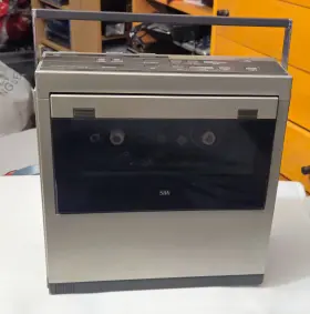 Vr8356bkl01 Magnavox Portable Video Cassette Recorder Model Missing Battery