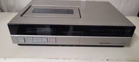 Magnavox Vr8405sl01 Top Loader Vcr Player Vhs Recorder Japan Load Vtg Panasonic