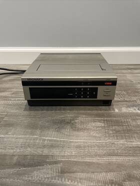 Magnavox Vr8462bk01 Vintage Vcr Programmable Video Tuner