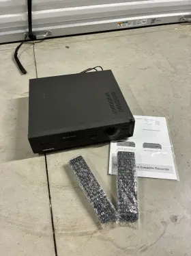 Vr9062at01 Magnavox 4-head Hi-fi Stereo Vhs Vcr Player With Manual And Remote Tested