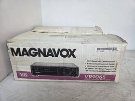 Magnavox Vr9065 Vintage Nos New Vcr Vhs Player 4-head Hi-fi
