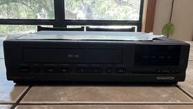 Magnavox Vr9110 Vintage Vcr Vhs Player Recorder