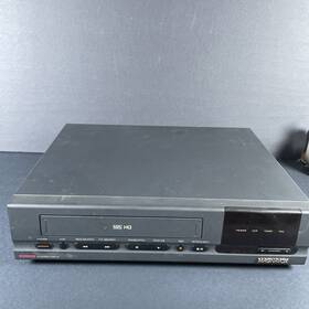 Magnavox Vr9110at01 Video Cassette Recorder Vcr Vhs Player No Remote Tested