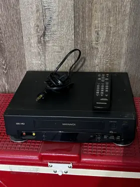 Vr9242 Magnavox Vhs Hq 4 Head Vcr Recorder With Remote Tested And Working Vr9242 Magnavox Vhs Hq 4 Head Vcr Recorder With Remote Tested And Working