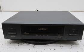 Magnavox Vr9330-at01 Video Cassette Recorder - No Remote