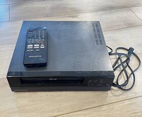 Magnavox Vr9730at01 3-head Osd Vcr Vhs Hq Tape Player With Remote Untested
