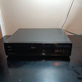 Magnavox Vr9960at01 4 Head Vcr - Tested And Works