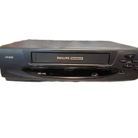 Vra411at21 Magnavox Philips Vcr Vhs Player Recorder 4 Head No Remote As Is
