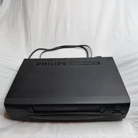 Vra611at21 Magnavox Phillips Vcr Vhs Player 4-head Hifi No Remote