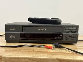 Magnavox Vrs962at21 Vcr Player With Remote