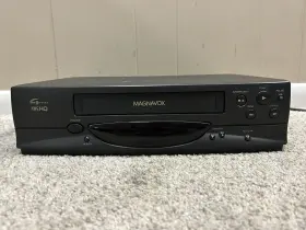 Vru340at21 Magnavox Vcr Vhs Player Model Tested Working No Remote Vru340at21 Magnavox Vcr Vhs Player Model Tested Working No Remote