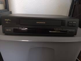 Magnavox Vru342at01 Vcr Vhs Player No Remote Tested And Working