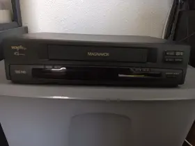 Vru342at01 Magnavox Vcr Vhs Player No Remote Tested And Working