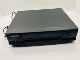 Magnavox Vru562 Model At01 4head Hi-fi Vcr Player Recorder No Remote With Cables