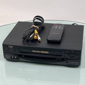 Magnavox Vrz225at01 Philps Vcr Vhs Player Recorder With Remote Cords Tested