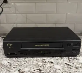 Vrz241at22 Magnavox Phillips Vcr Tested Works No Remote Plus
