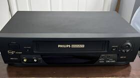 Magnavox Vrz344 Philips Vcr 4 Head Vhs Player At01 Works No Remote
