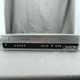 Zv420mw8 Magnavox Dvd Vcr Player Recorder Combo Vhs Dvd-r With Remote Tested