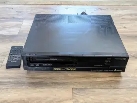 412ur Mitsubishi Vintage Stereo Video Cassette Recorder Hs- Vhs With Remote