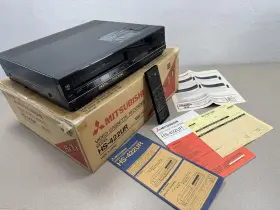 Hs-422ur Mitsubishi 422ur Vtg Hifi Stereo Vhs Vcr Powers On Will Not Play In Box