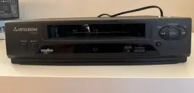 Hs-u270 Mitsubishi Vcr Plus 4 Head For Parts / Repair Only