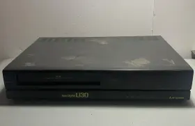 Hs-u30 Mitsubishi Vhs Player For Parts Or Repair No Remote