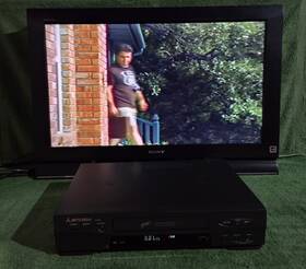 Mitsubishi Hs-u44 Hs-u446 Vcr Vhs Player Tested And Working No Remote