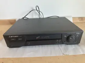 Hs-u595 Mitsubishi Video Cassette Recorder/ Player Vhs Vcr 4 Head Remote