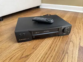 Hs-u781 Mitsubishi Vcr Hi-fi S-vhs Super Vhs With Remote - Rare