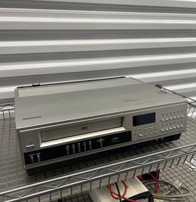Montgomery Ward 10528 1983 80s Vhs Player/recorder Vcr Gen Tested Composite