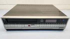 10661 Montgomery Ward Jsj Vhs Vcr Player Recorder No Remote For Parts Or Repair