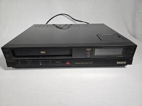 Montgomery Ward 10679 Wards Vcr Model #10679... Tested Does Not Work ..no Remote