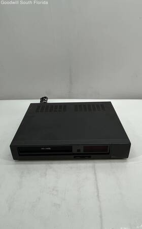 Montgomery Ward Jsj10617 Vhs-hq On-screen Programing Vcr Player Not Tested