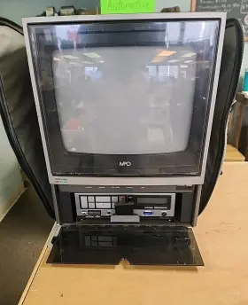 Vhs-1264 Mpo Videotronics Portable Combination Vcr Color Monitor Working W Case