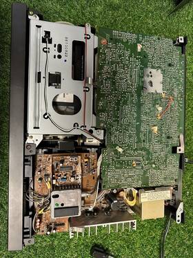 Nec Ex-1000u Video Cassette Recorder With Remote
