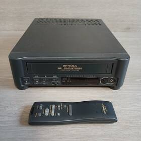 Optimus 16-414 Vintage Vcr Model 22 With Remote Powers On
