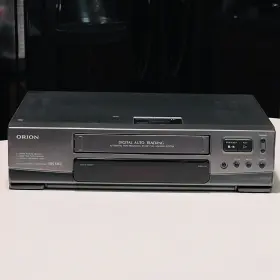 Vr0101 Orion Vintage Vcr Player/ Recorder - Works Great No Remote