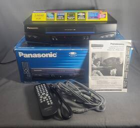 Panasonic 037988970841 Pvq-v201 Video Cassette Recorder Vcr Blue Line With Remote Cables Tested