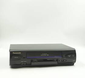 Panasonic 037988971008 Ppv-v4022 Vcr Blueline 4 Head Omnivision Vhs Player - Working