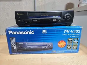 Pv-v402 Panasonic 037988971084 Vintage Blue Line 4 Head Omnivision Vhs Vcr No Remote With Box