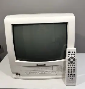 1379w Panasonic Omnivision Pv-m Tv/vcr/radio Combo 1999 4 Head Works 1379w Panasonic Omnivision Pv-m Tv/vcr/radio Combo 1999 4 Head Works