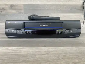 95a24160 Panasonic Vcr Forehead With Remote