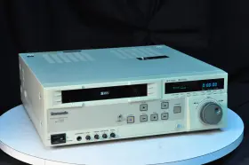 Ag-7150-p Panasonic Professional Super Vhs Player For Broadcasting Editing